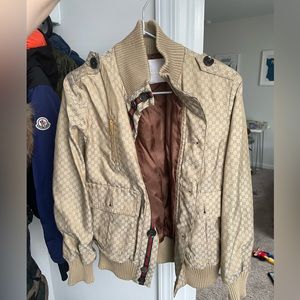 Gucci kids jacket size 6Y